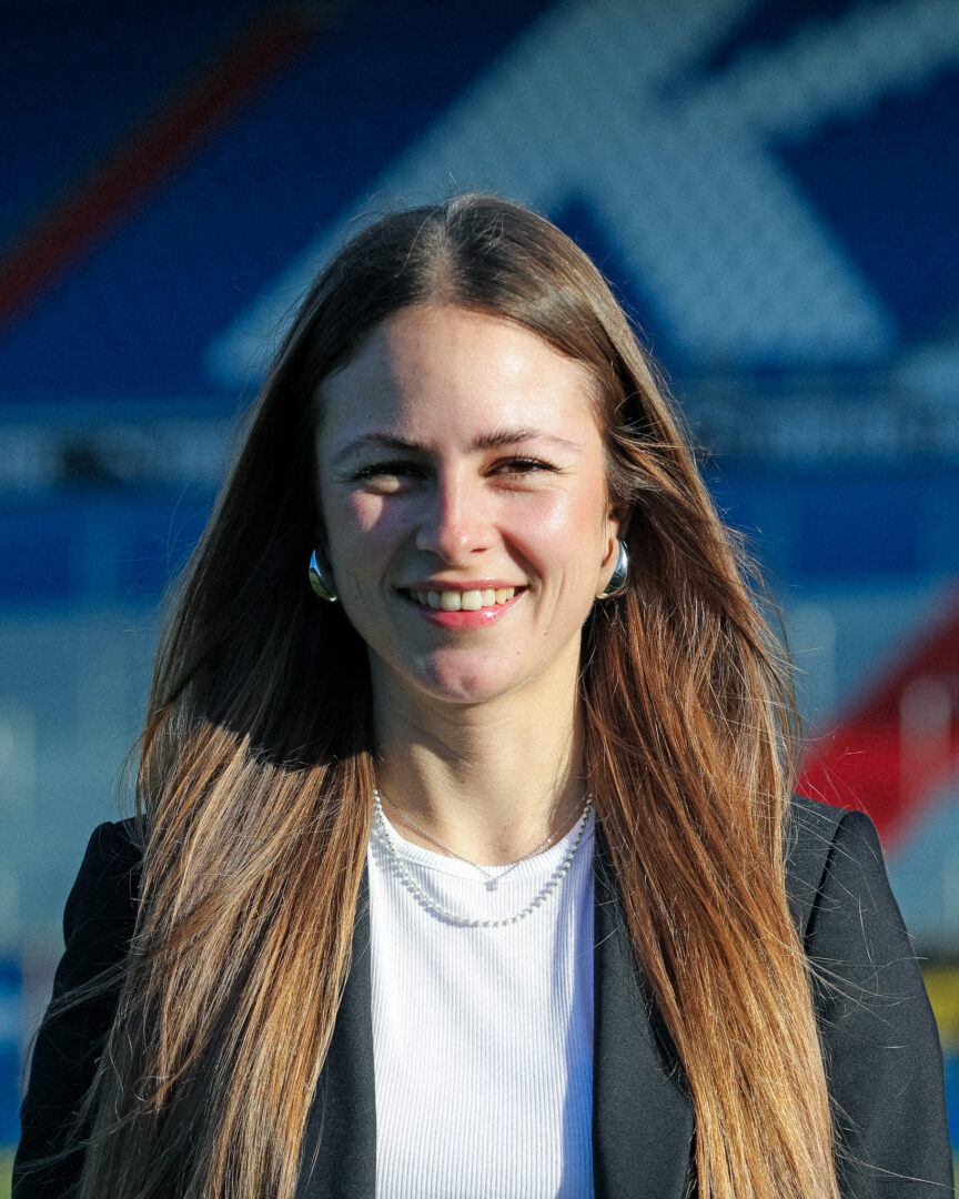 Bild zum Artikel: Romeikat, Luisa