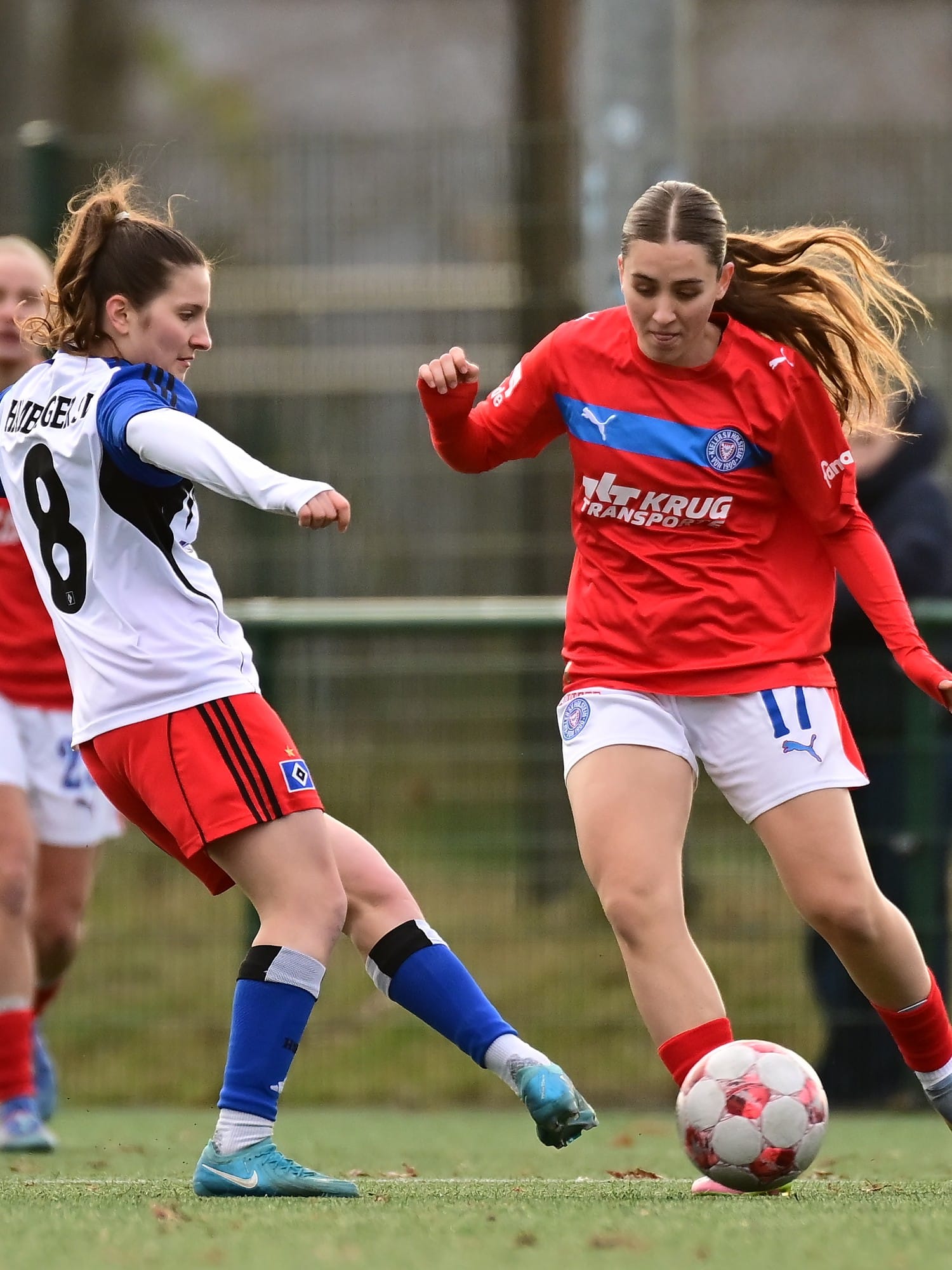 Fußball I Frauen I Saison 2025-2026 I Regionalliga Nord I 11. Spieltag I Hamburger SV U20 - Holstein Kiel