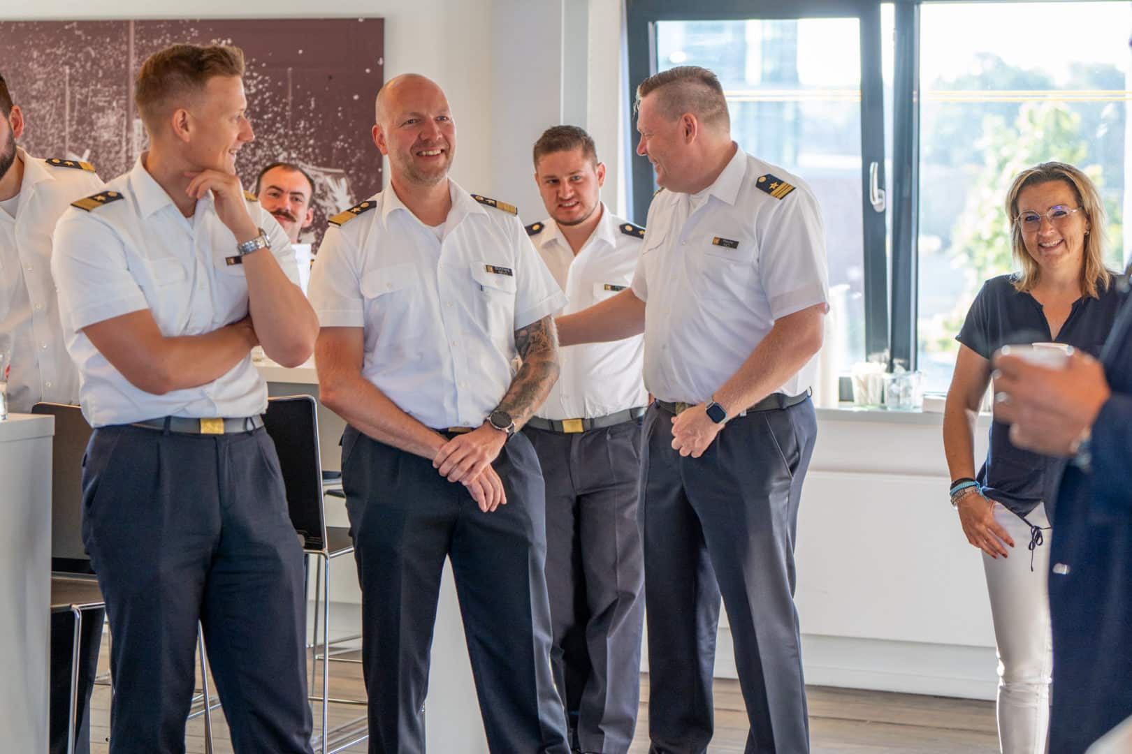 Die Marine zu Gast bei der KSV Holstein.