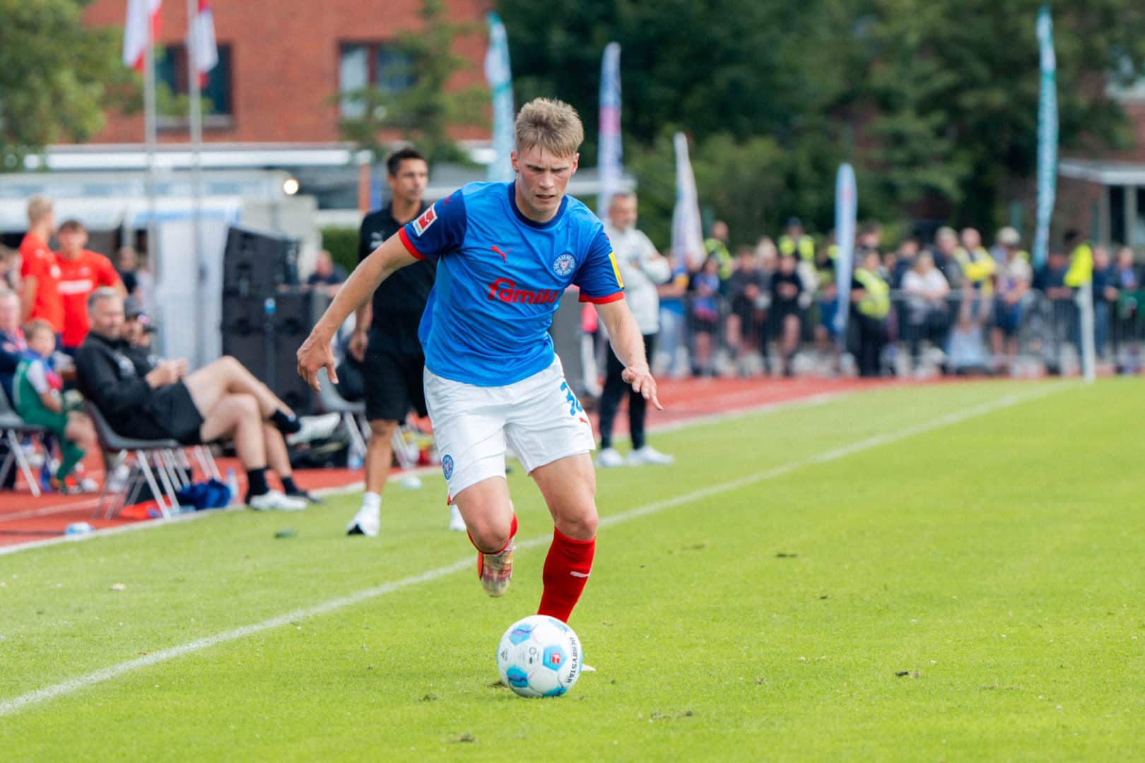 KSV Holstein verleiht Jonas Sterner nach Dresden
