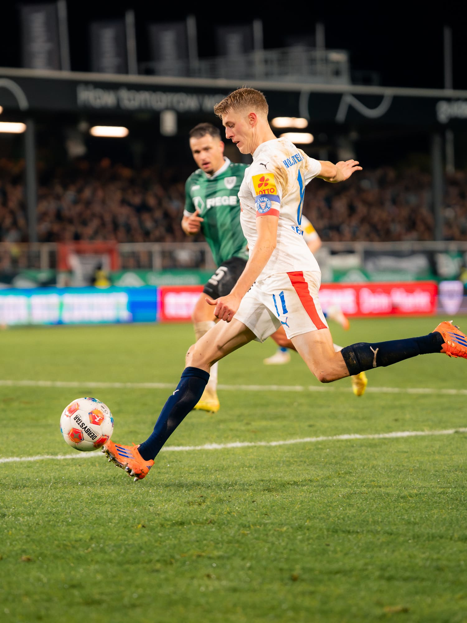 SC Preußen Münster gegen KSV Holstein am 31. Oktober 2025 im LVM-Preußenstadion, Münster. Anstoß 18:30 Uhr, 2. Bundesliga, 11. Spieltag.