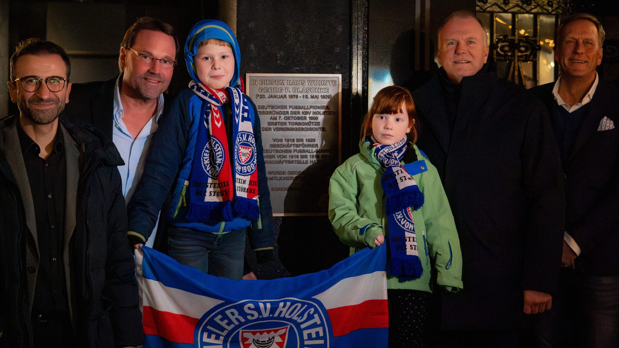 Gedenktafel für Vereinsikone Blaschke enthüllt  