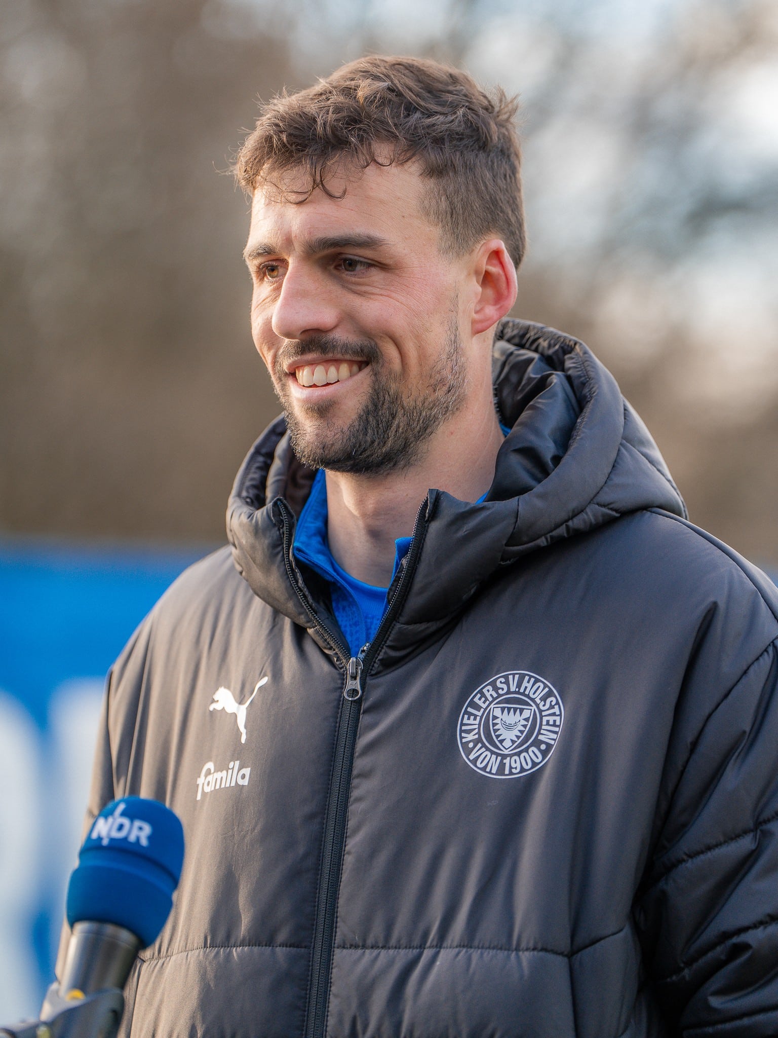 Jonas Meffert: „Mit den Fans zusammen wollen wir zu Hause gegen Paderborn Gas geben, hart arbeiten und die Punkte hierbehalten.“ 💪🏻