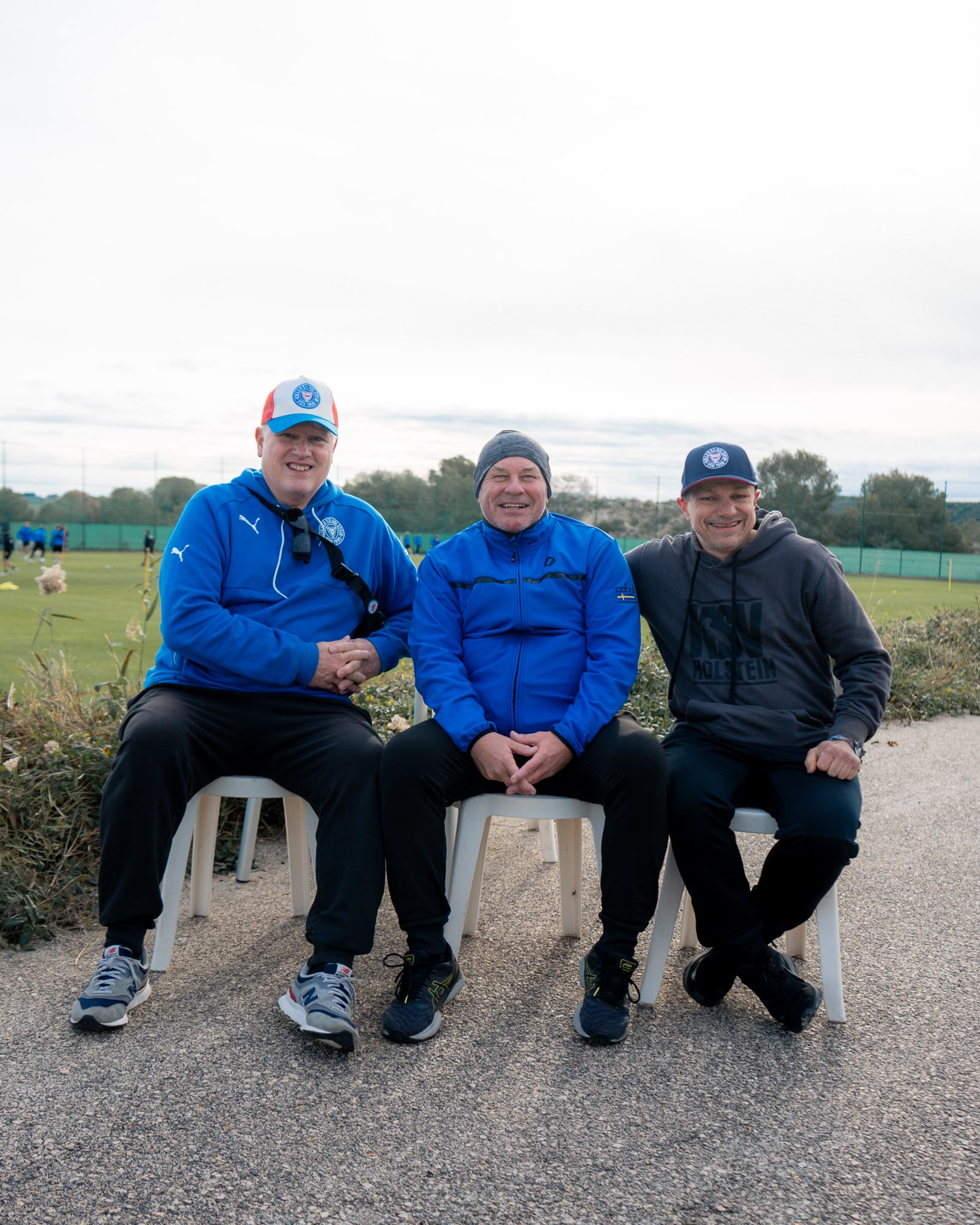 Die Reisefreude der KSV-Fans kennt keine Grenzen – so erhalten unsere Störche auch im Trainingslager Unterstützung. Schön, euch hier zu haben! 👋🏻