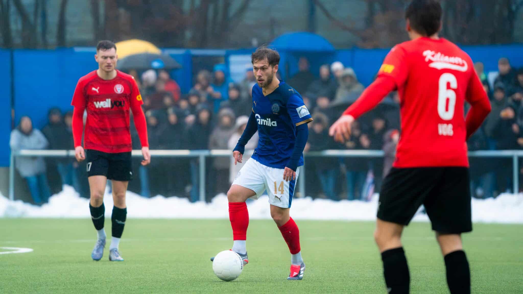 Holsteins U23 holt Stadtderbysieg zum Jahresauftakt