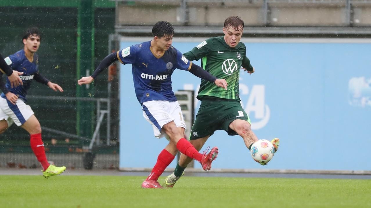 Holsteins U19 und U17 müssen sich auswärts geschlagen geben