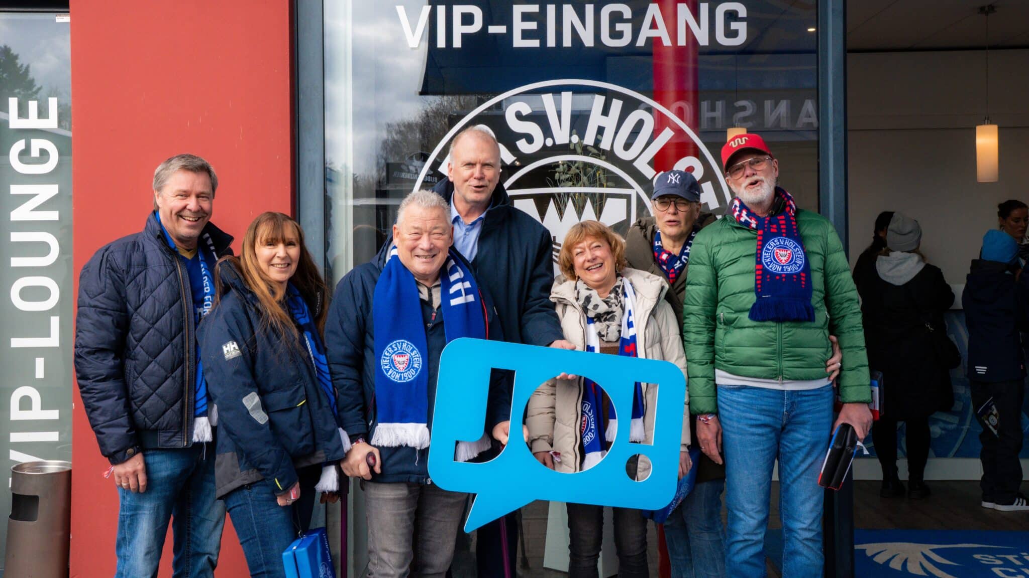 Kiel sagt JO!: Aktion vor Anpfiff lockt KSV-Fans an