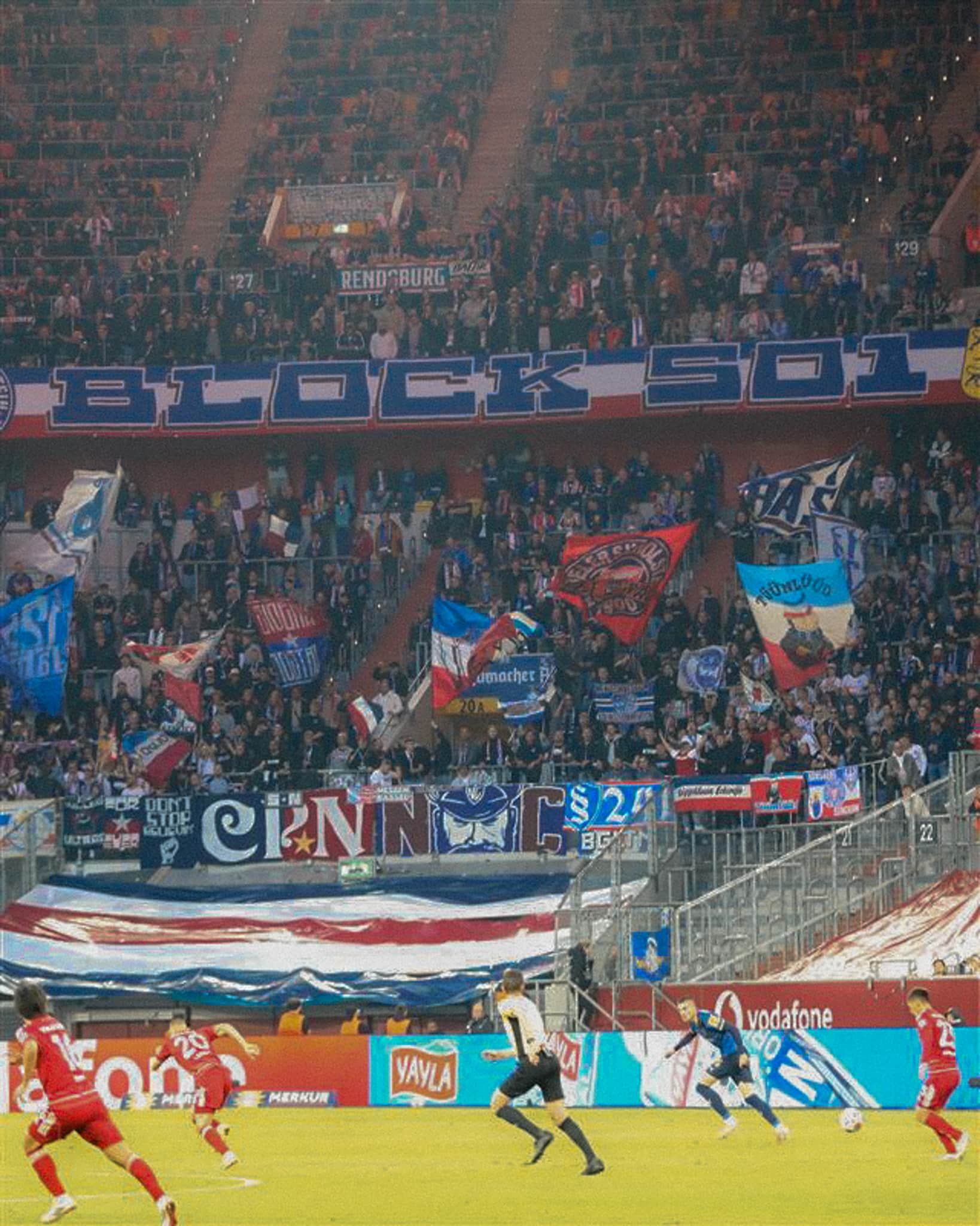3.250 Holstein-Fans begleiteten unsere KSV nach Düsseldorf – und unterstützten unsere Störche lautstark in der Merkur Spiel-Arena. Danke für euren überragenden Support! 💙🤍❤️