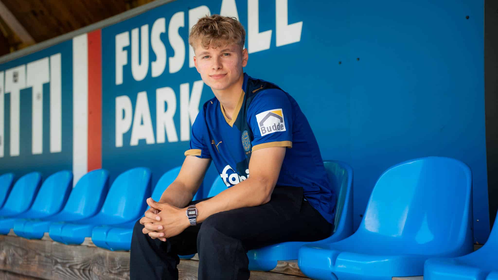 Bild zum Artikel: KSV bindet U19-Mittelfeldspieler Till Wiese langfristig