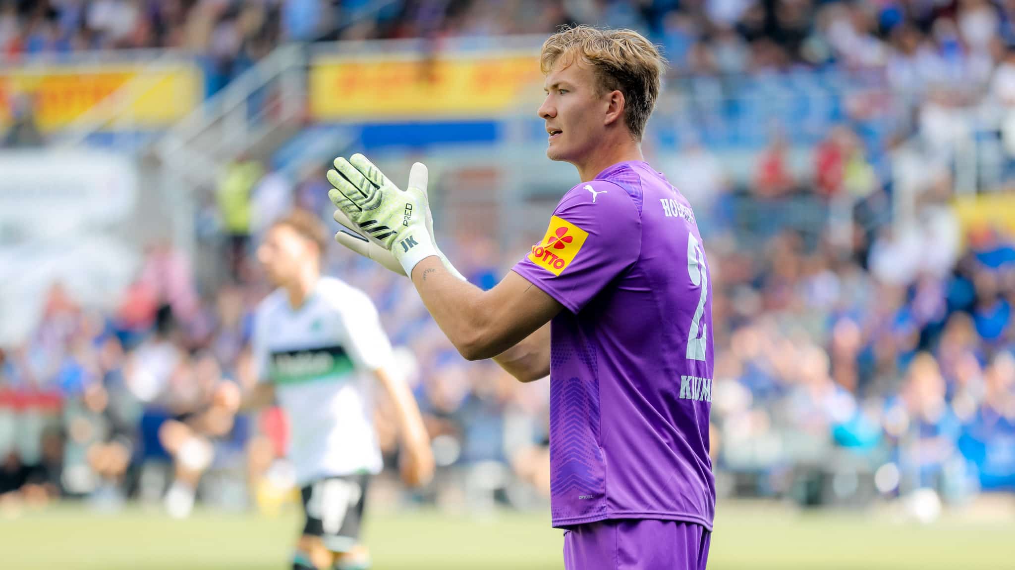 Bild zum Artikel: Jonas Krumrey verlängert bei der KSV Holstein und wechselt auf Leihbasis zum VfL Osnabrück