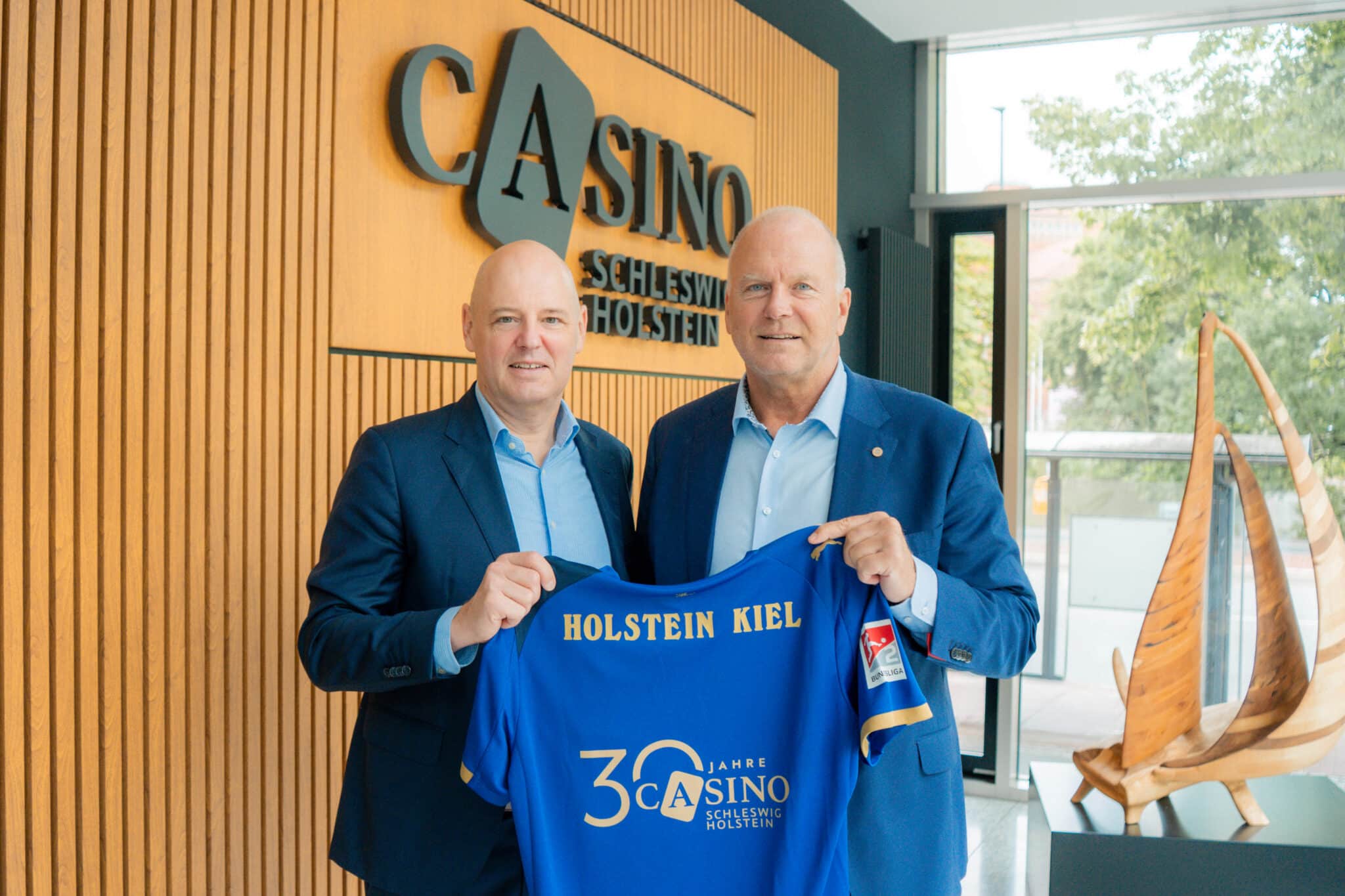 Bild zum Artikel: Ein Jahrzehnt an der Seite der Störche: Casino Kiel bleibt KSV-Partner
