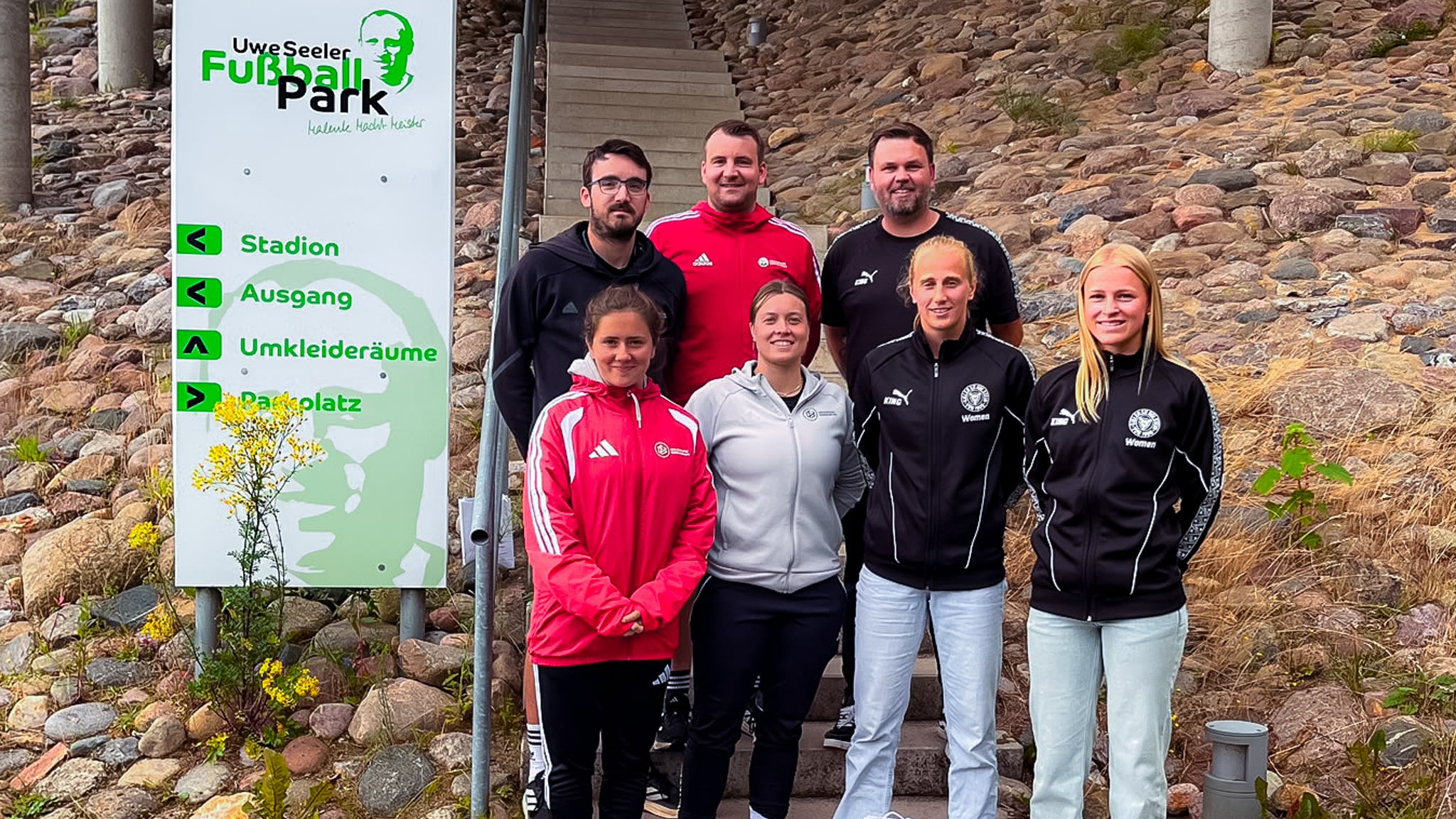 Bild zum Artikel: Fußball-Ferien-Freizeit: Holstein Women zu Gast in Malente