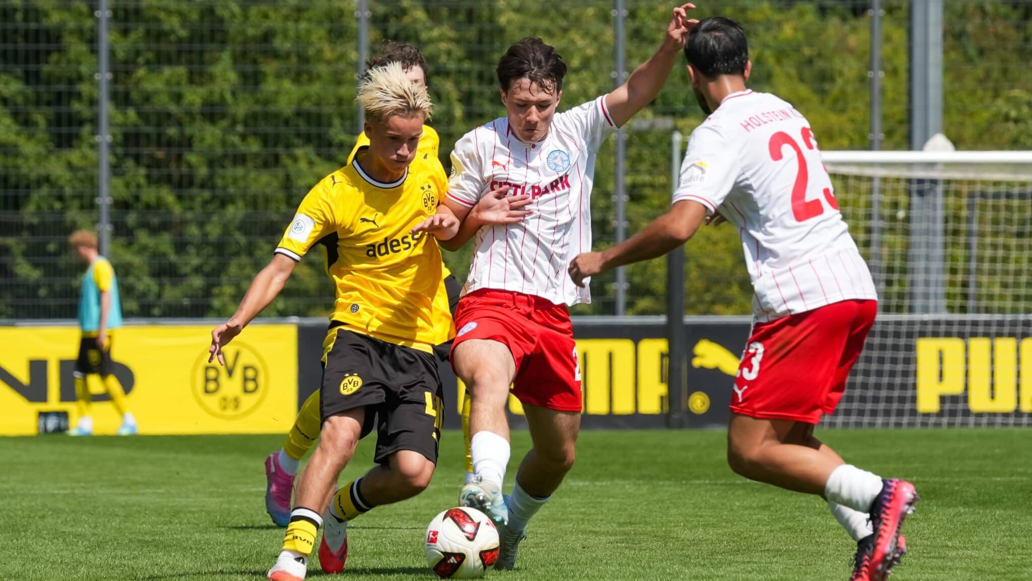 Bild zum Artikel: DFB-Pokal der Junioren: Holsteins U19 triumphiert in Dortmund