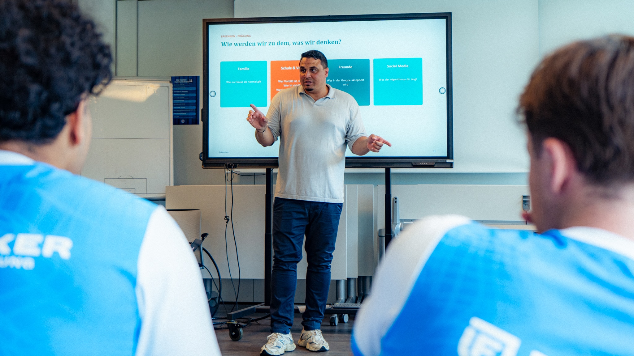 Bild zum Artikel: Anti-Rassismus-Workshops setzen wichtige Impulse im NLZ