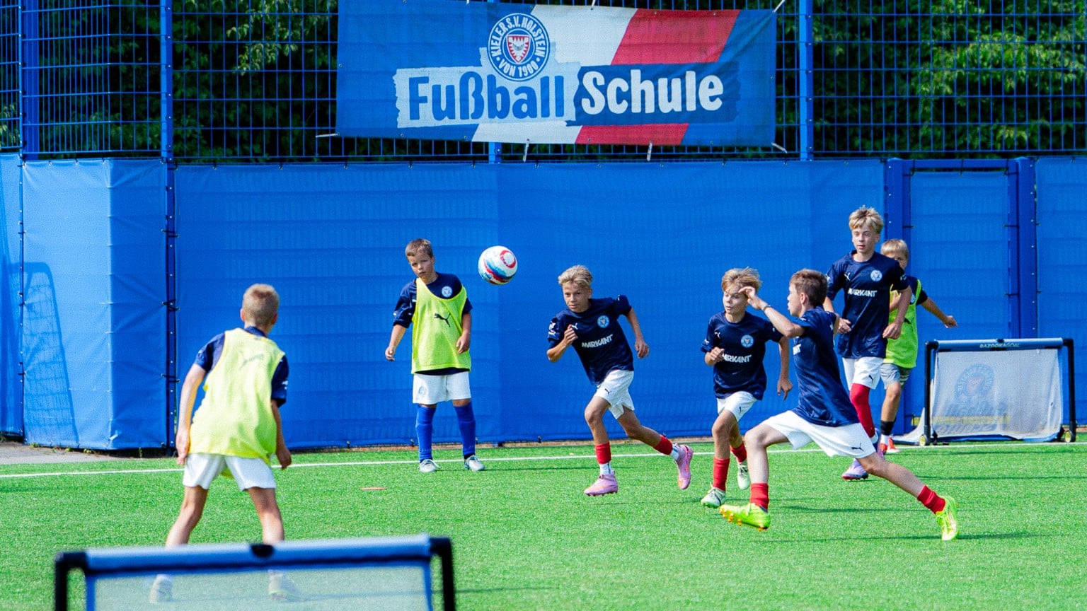 Bild zum Artikel: Viel gelernt: Rückblick auf die Sommerferiencamps der Holstein Fußballschule