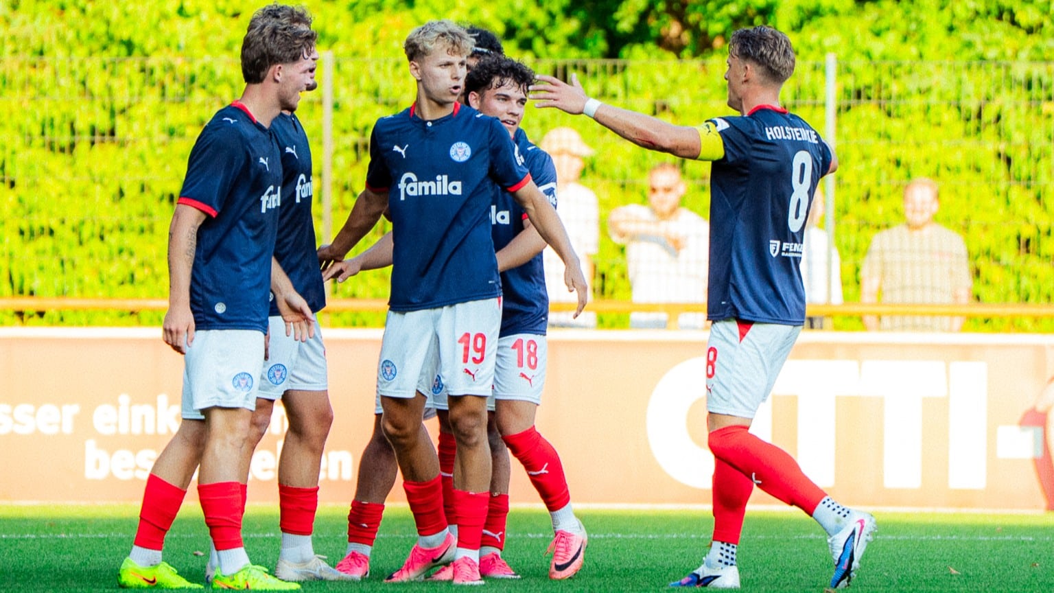Bild zum Artikel: Holsteins U23 siegt im ersten Heimspiel deutlich