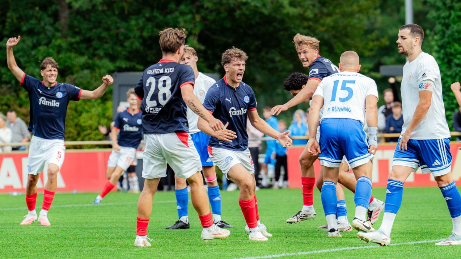 Bild zum Artikel: Turbulenter 4:3-Heimsieg der U23 gegen Oldenburg