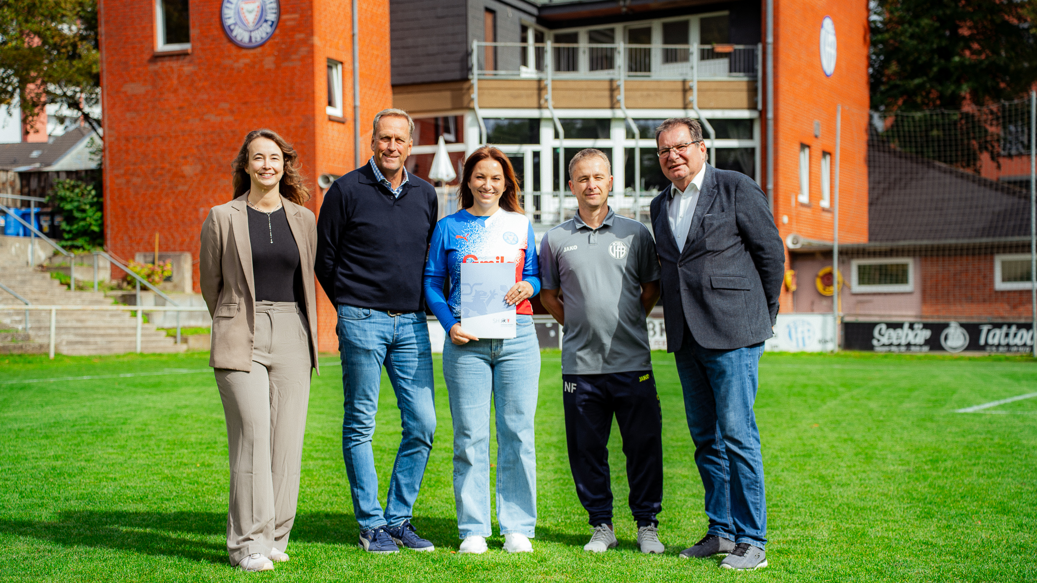 Bild zum Artikel: Wichtiger Meilenstein: Modernisierung des Waldwiesenstadions beschlossen 