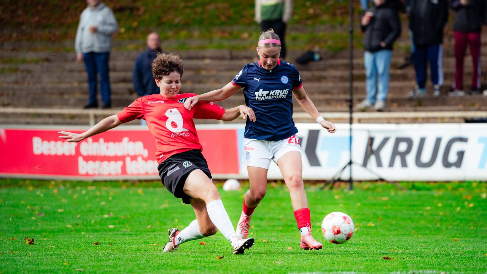 Bild zum Artikel: Früher Treffer reicht: Women holen drei Punkte gegen Hannover 96