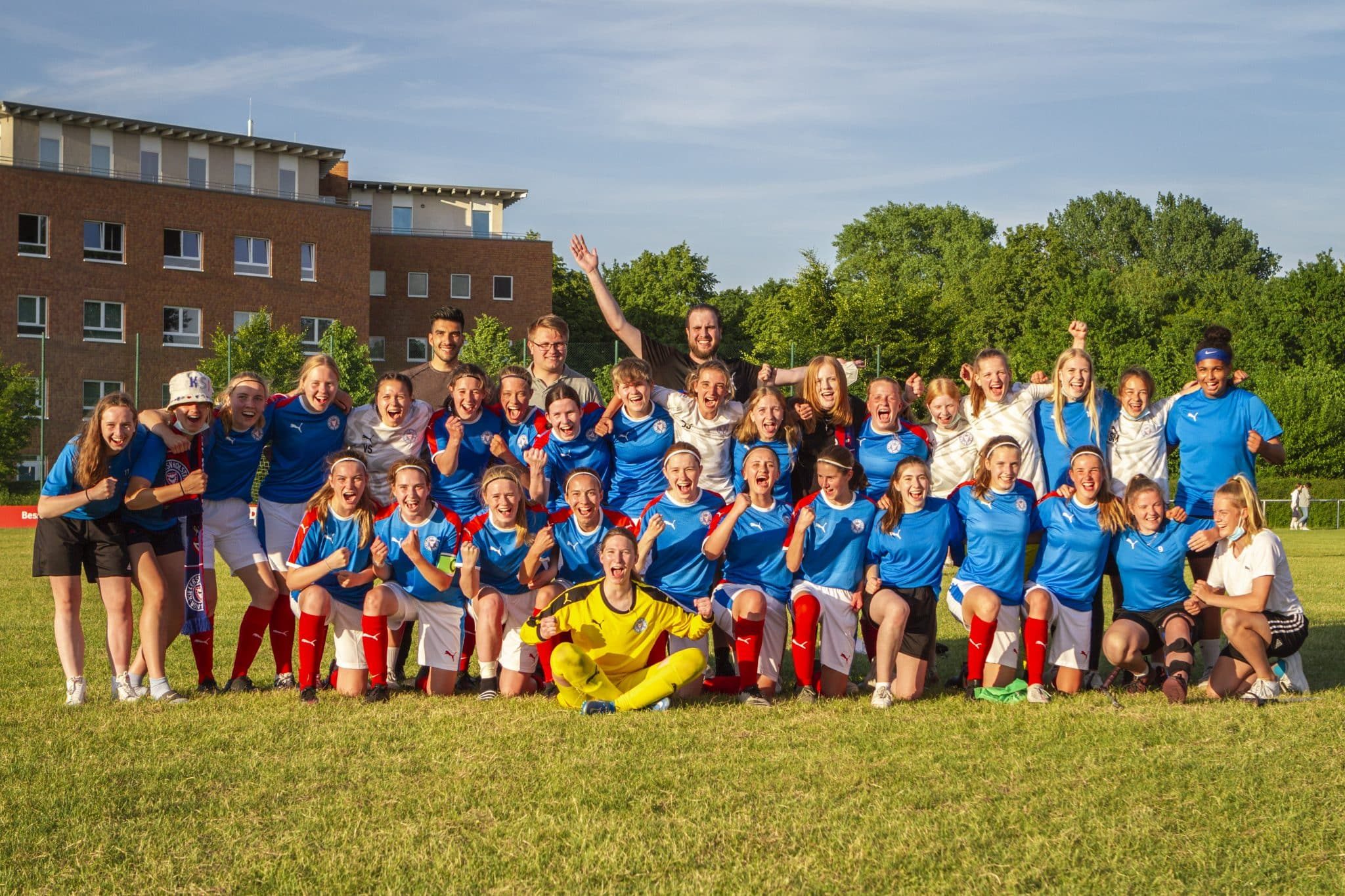 Die Holstein Women U17 steigen in die B-Juniorinnen-Bundesliga auf