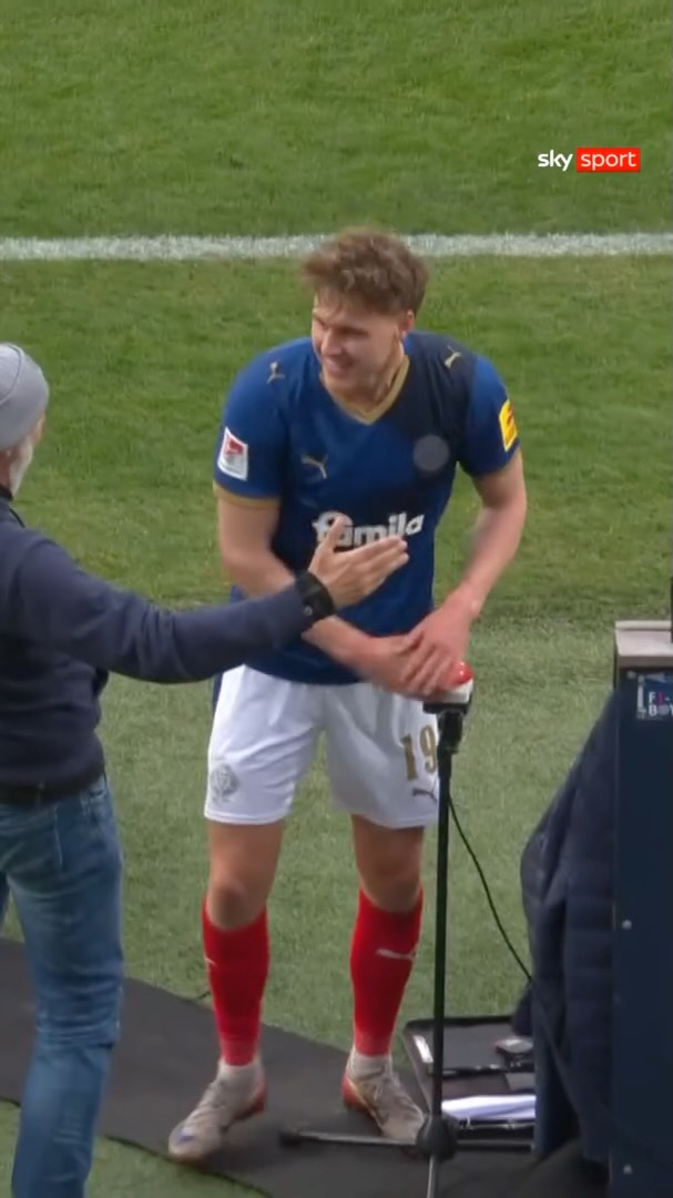 Instagram Video Thumbnail 4