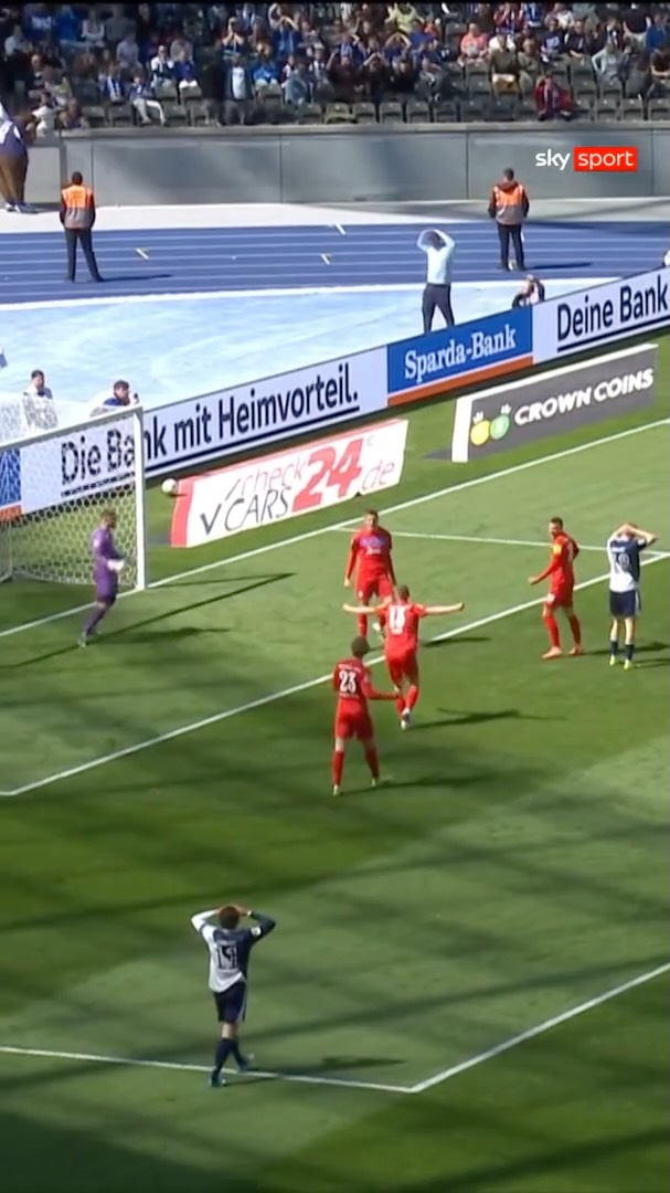 Instagram Video Thumbnail 5