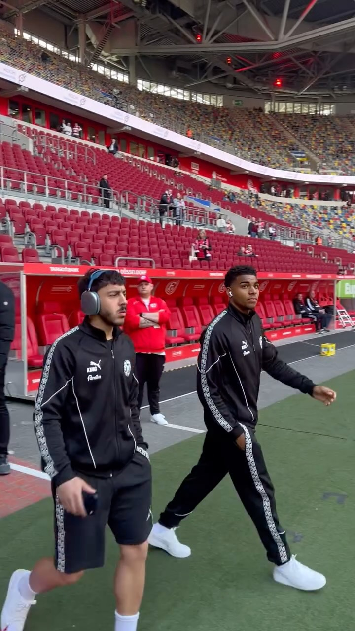 Instagram Video Thumbnail 2