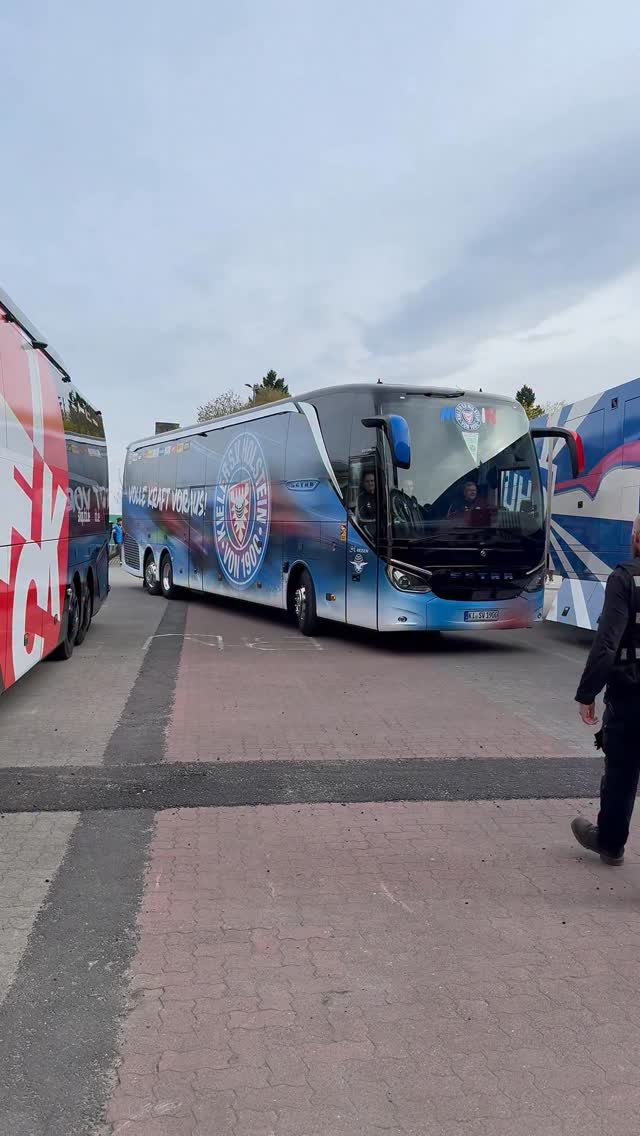 Instagram Video Thumbnail 1