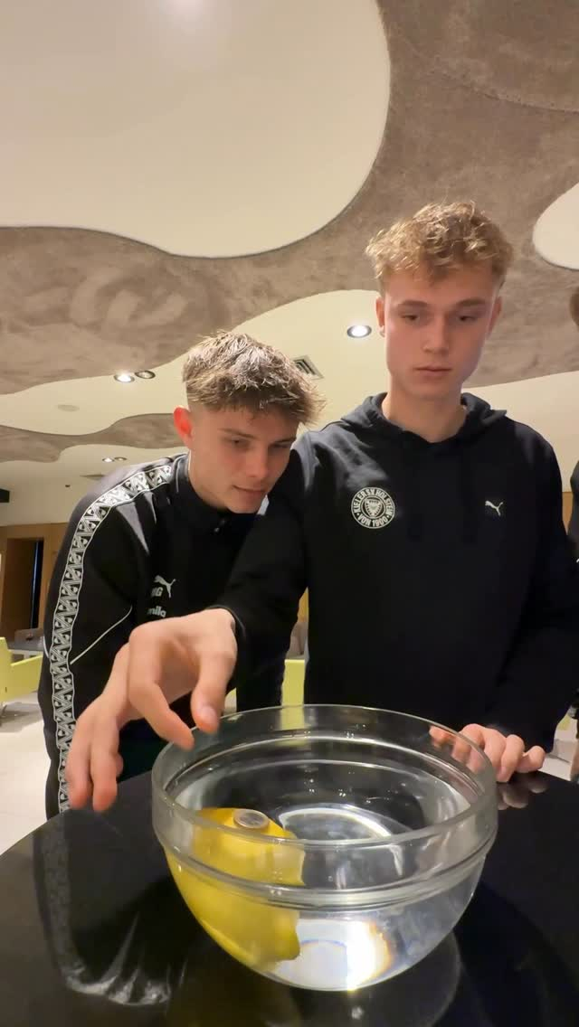 Instagram Video Thumbnail 1