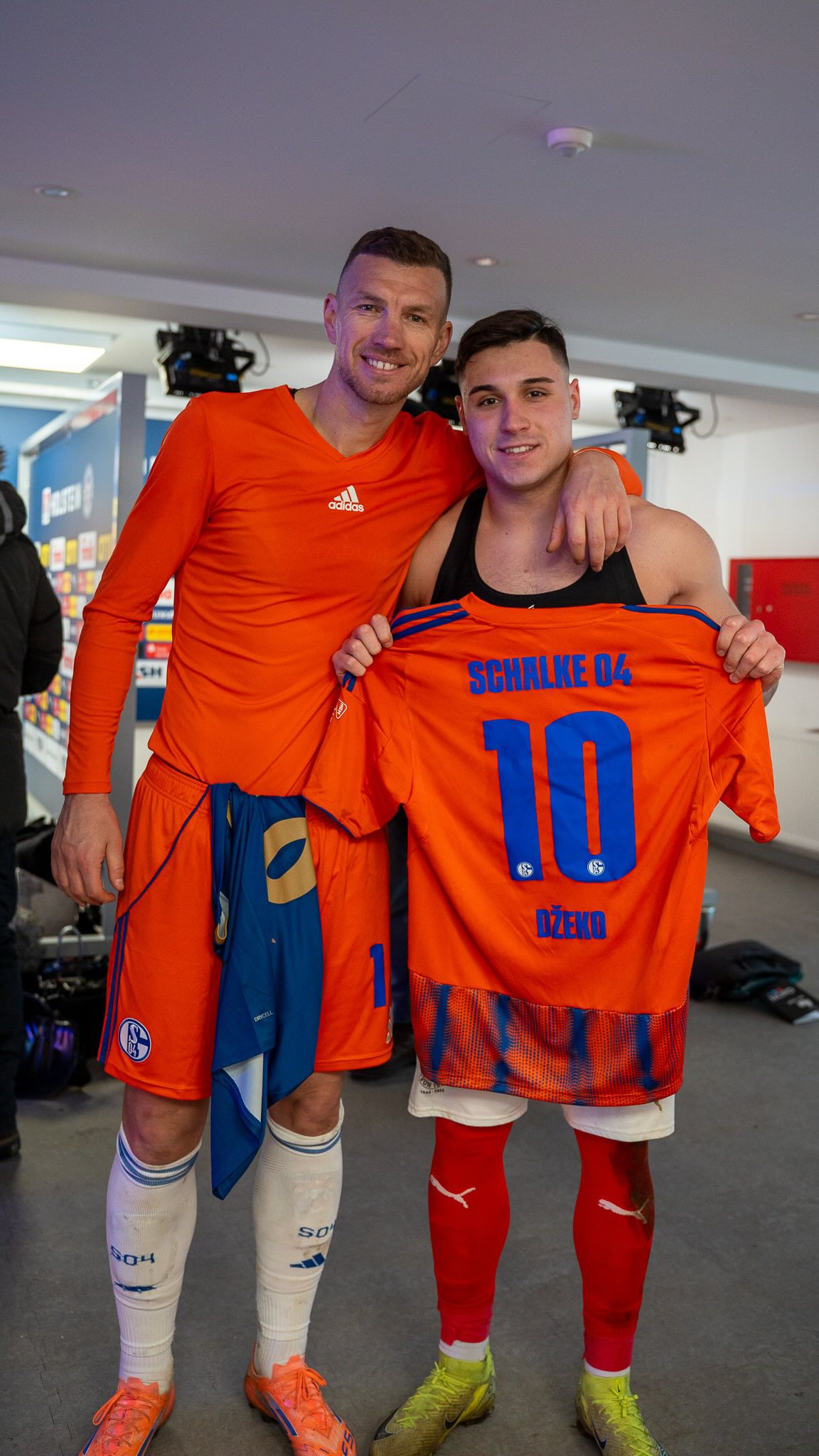 Instagram Video Thumbnail 1